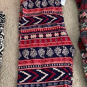 Patterned leggings